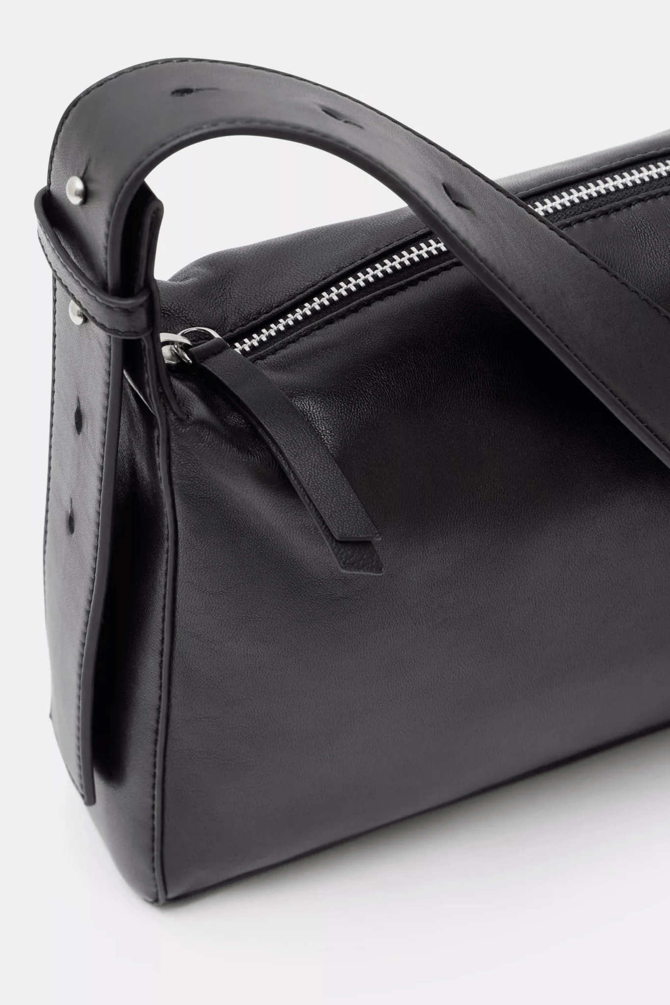 Luna Curve Leather Crossbody - BOB FASHIONBag