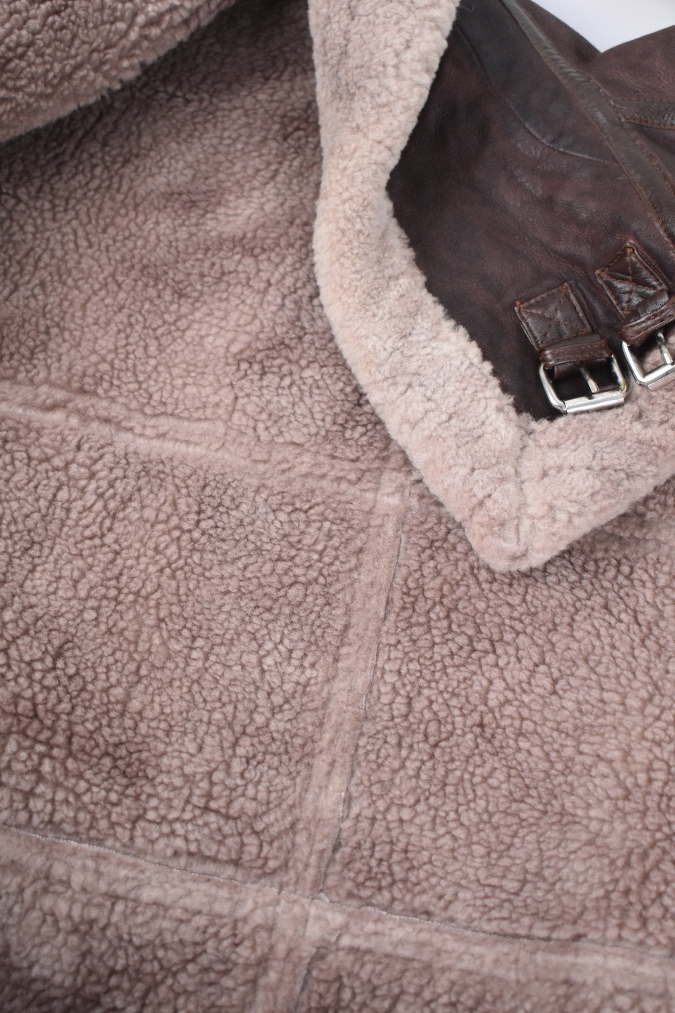 Sierra Ridge Shearling Aviator – Mocha Brown Edition - BOB FASHIONJACKET