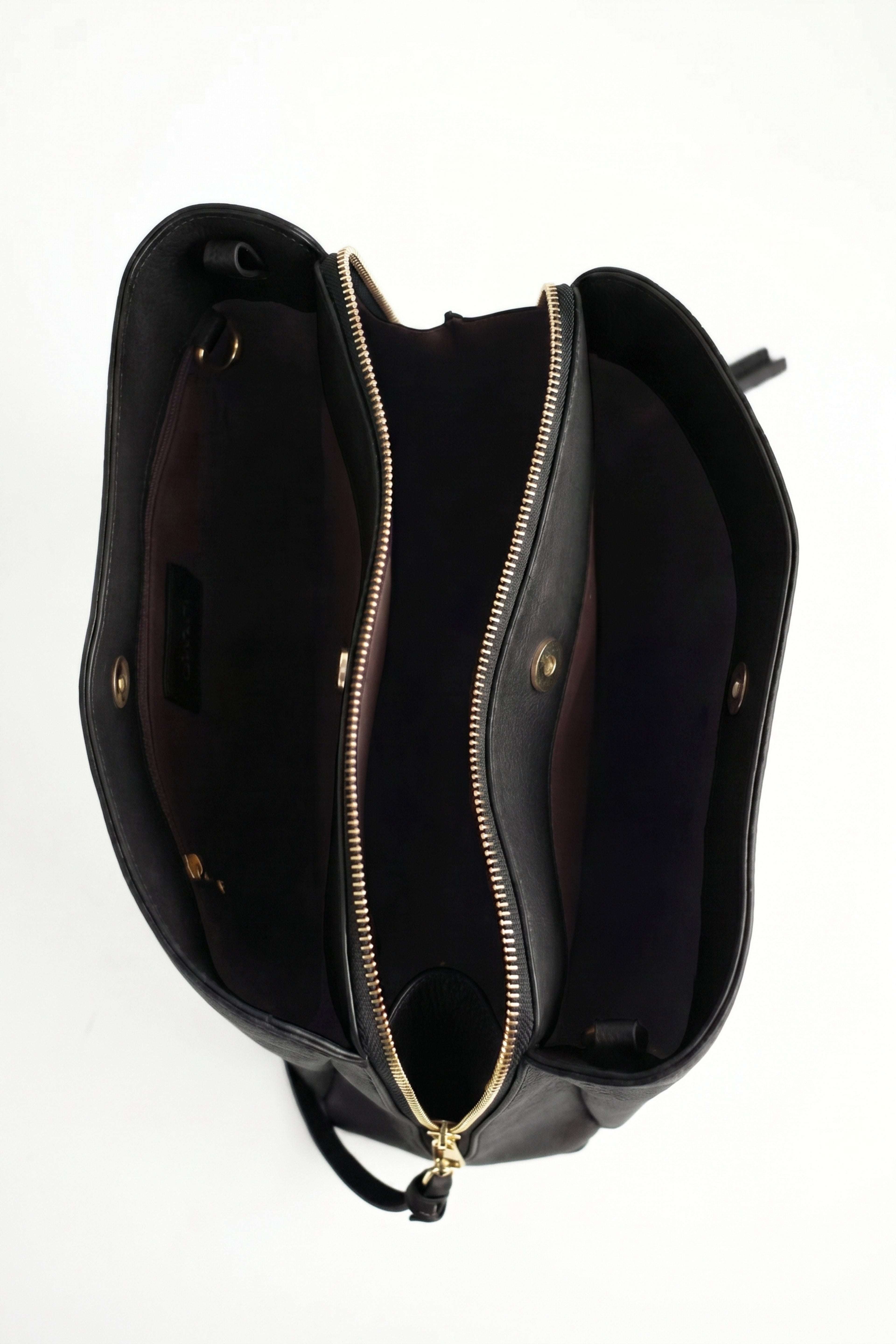 Elara Luxe Leather Shoulder Bag