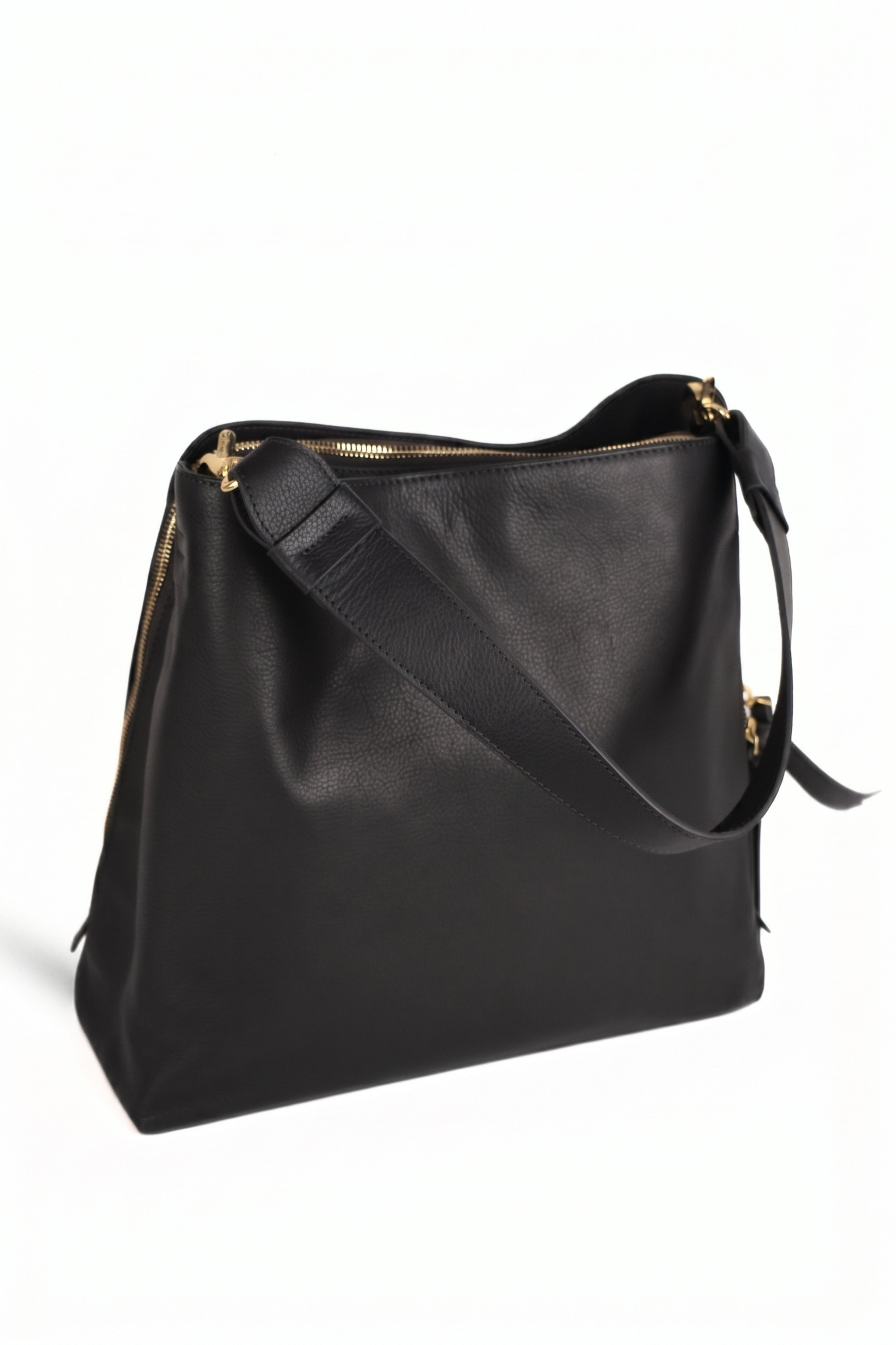 Elara Luxe Leather Shoulder Bag