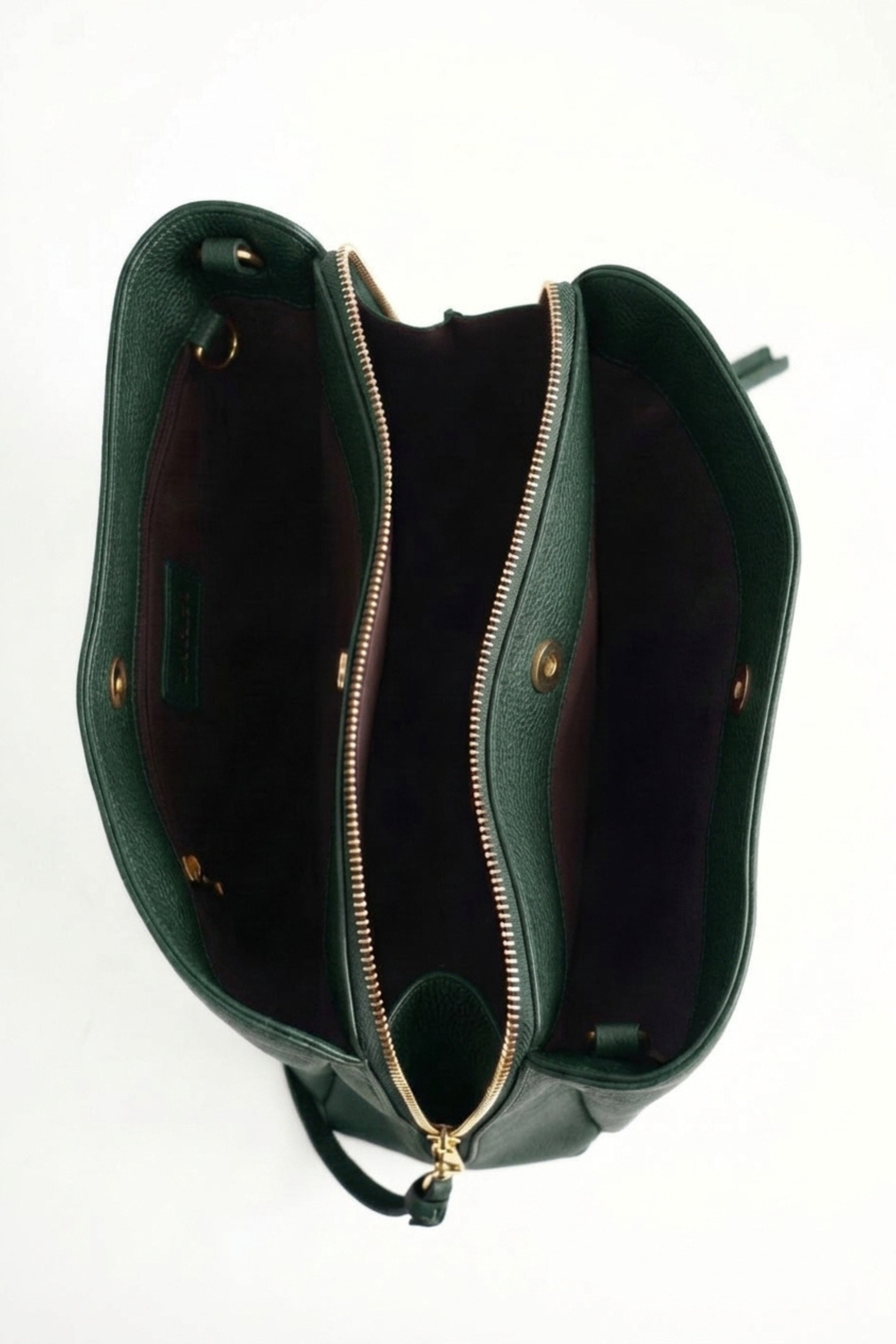 Elara Shoulder Bag