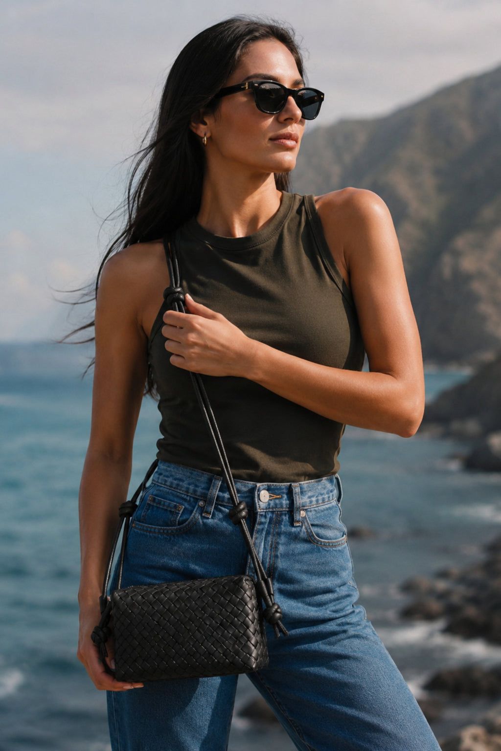 Woven Knot Shoulder Bag