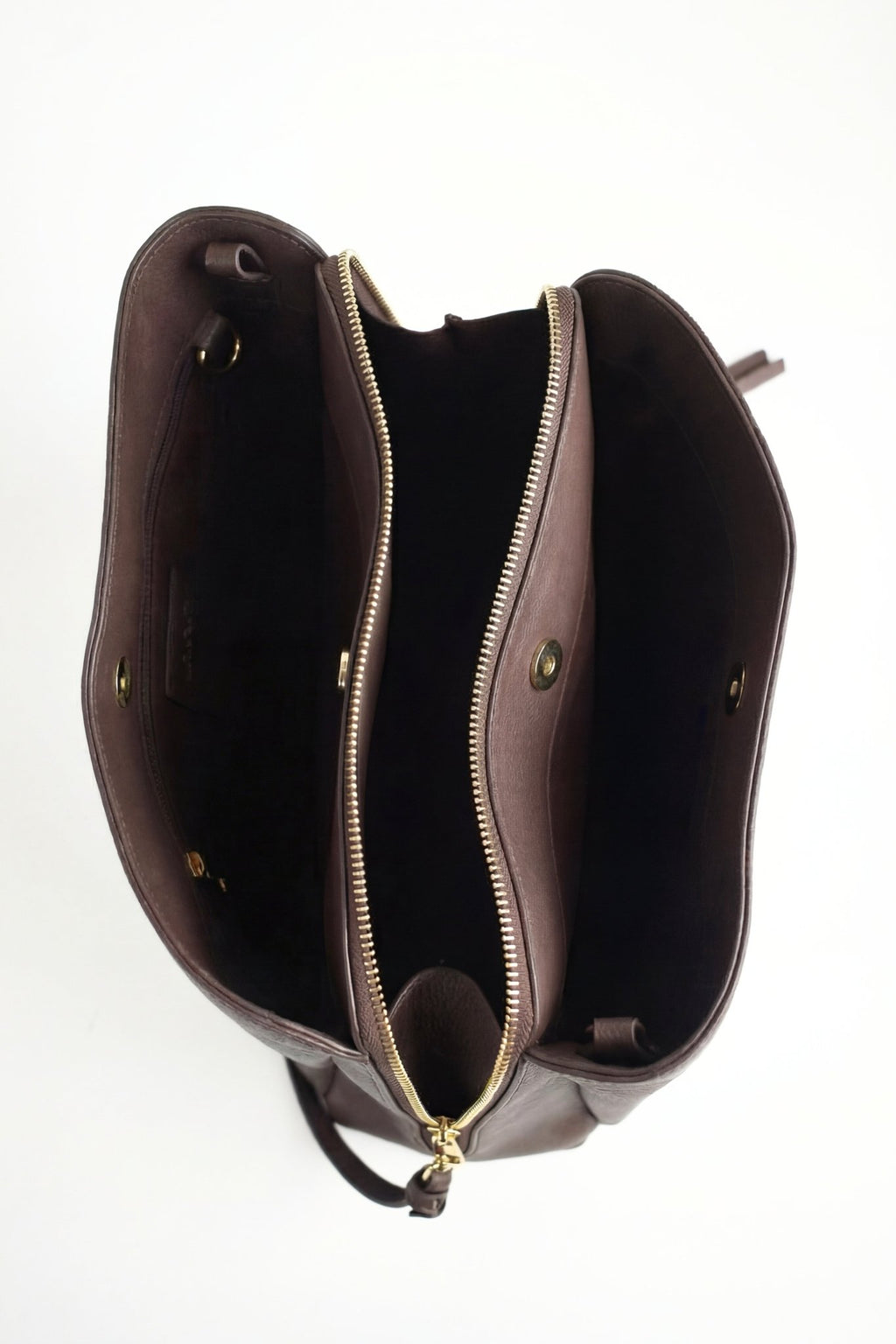 Elara Luxe Leather Shoulder Bag